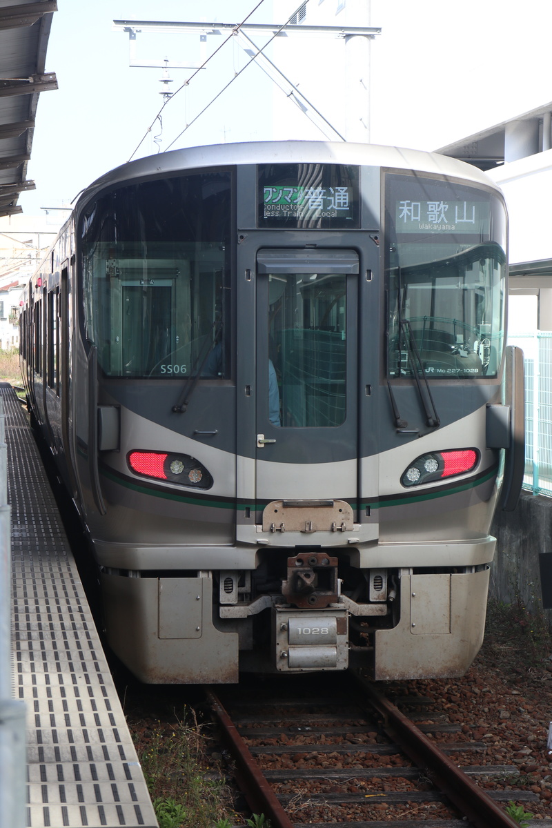 JR西日本 227系 クモハ227-1028