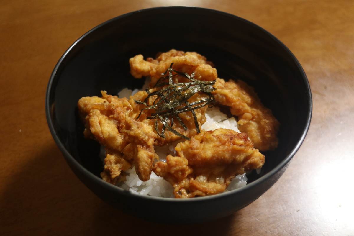 米粉鶏天の鶏天丼