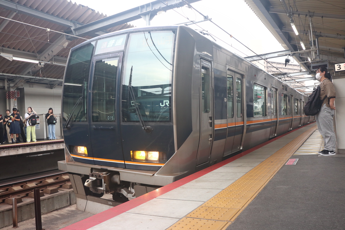JR西日本 321系 クモハ321-15