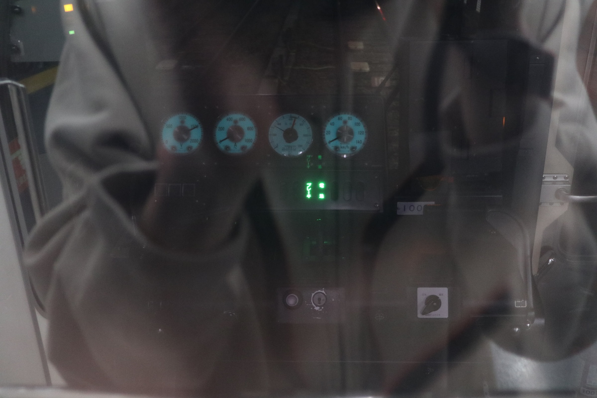 リニューアル工事を終えた1007Fの車内 - 11