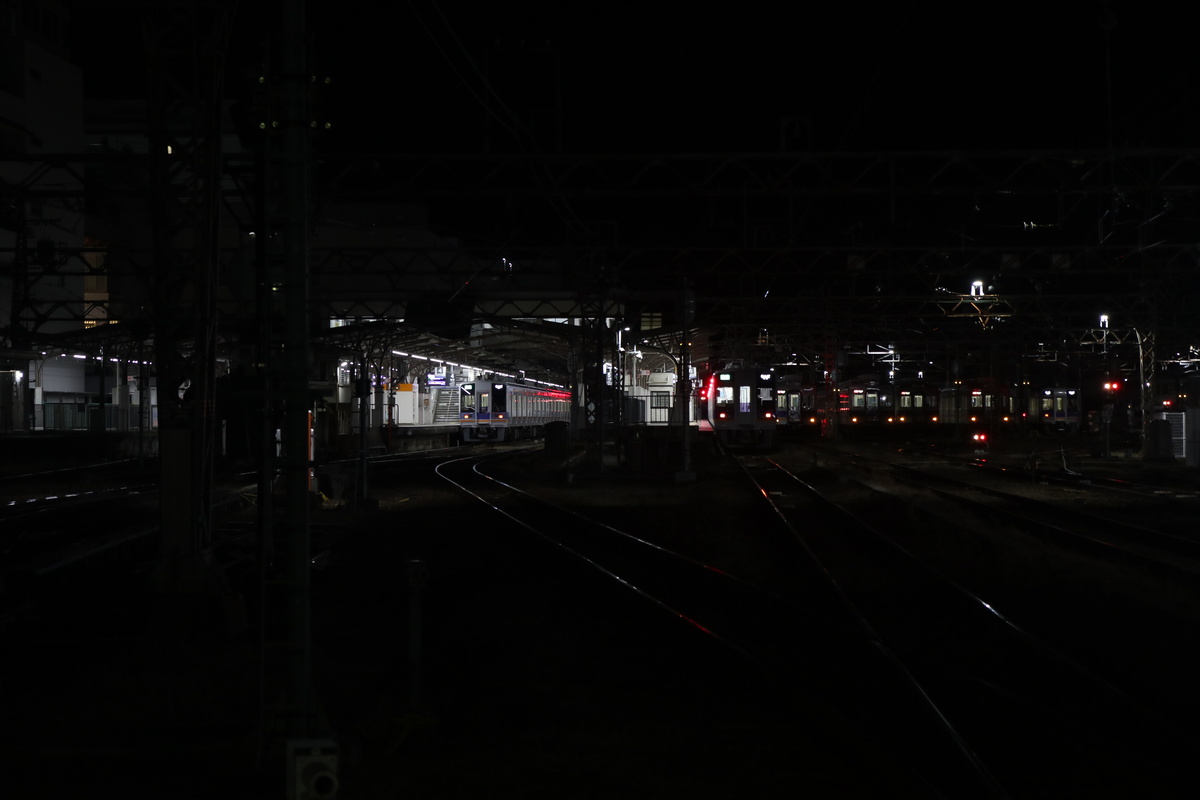 1月23日早朝の和歌山市駅