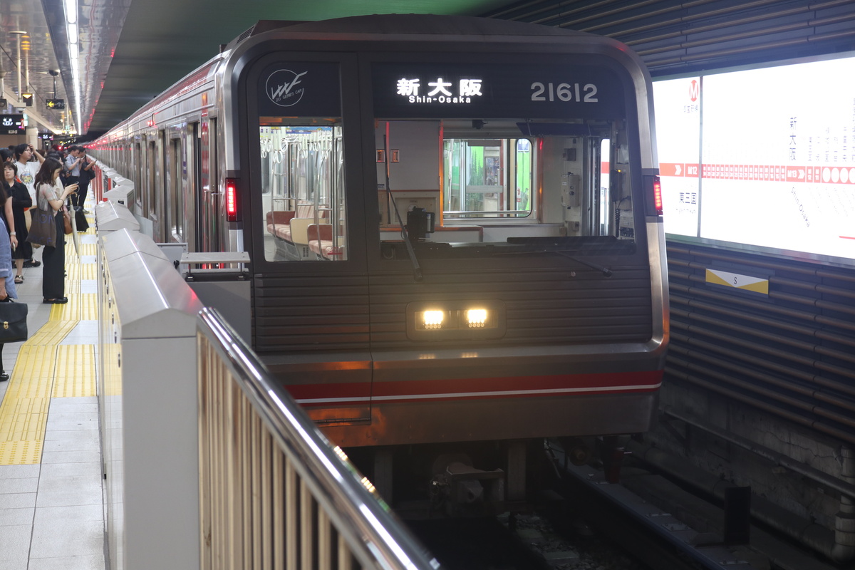 大阪メトロ 21系 21612F